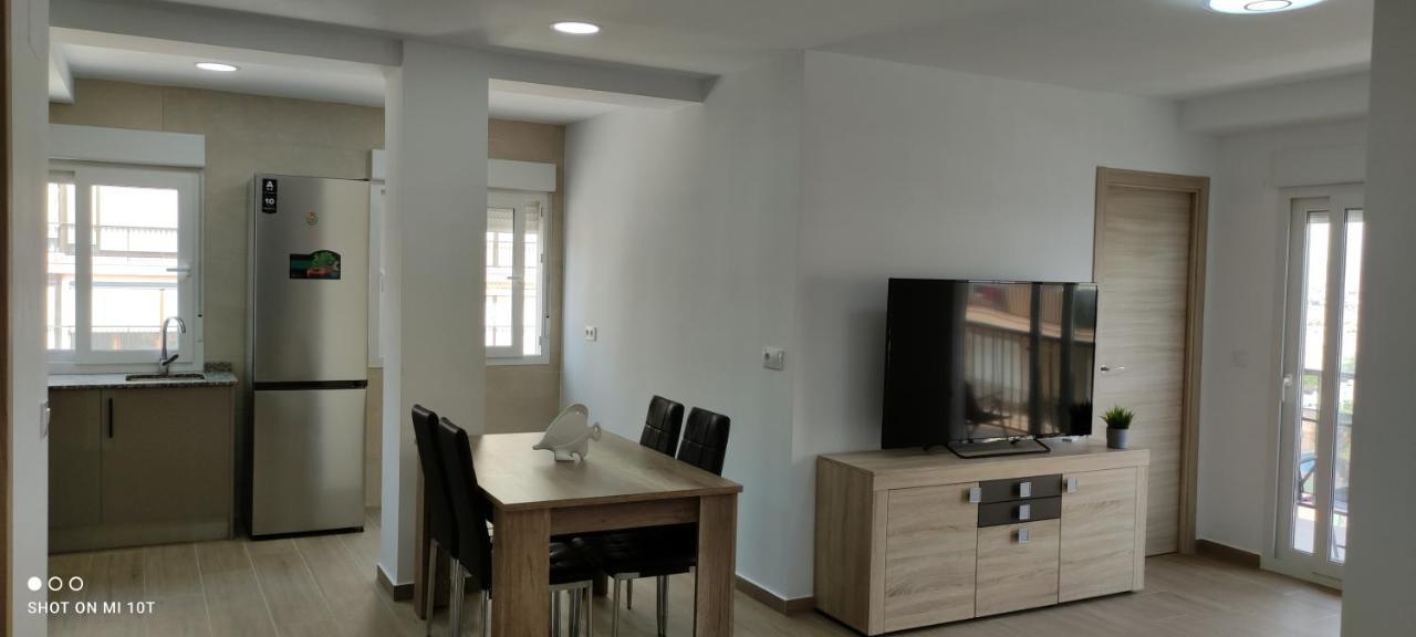 Beachfront Cozy Apartament Arenales Del Sol, Alicante מראה חיצוני תמונה