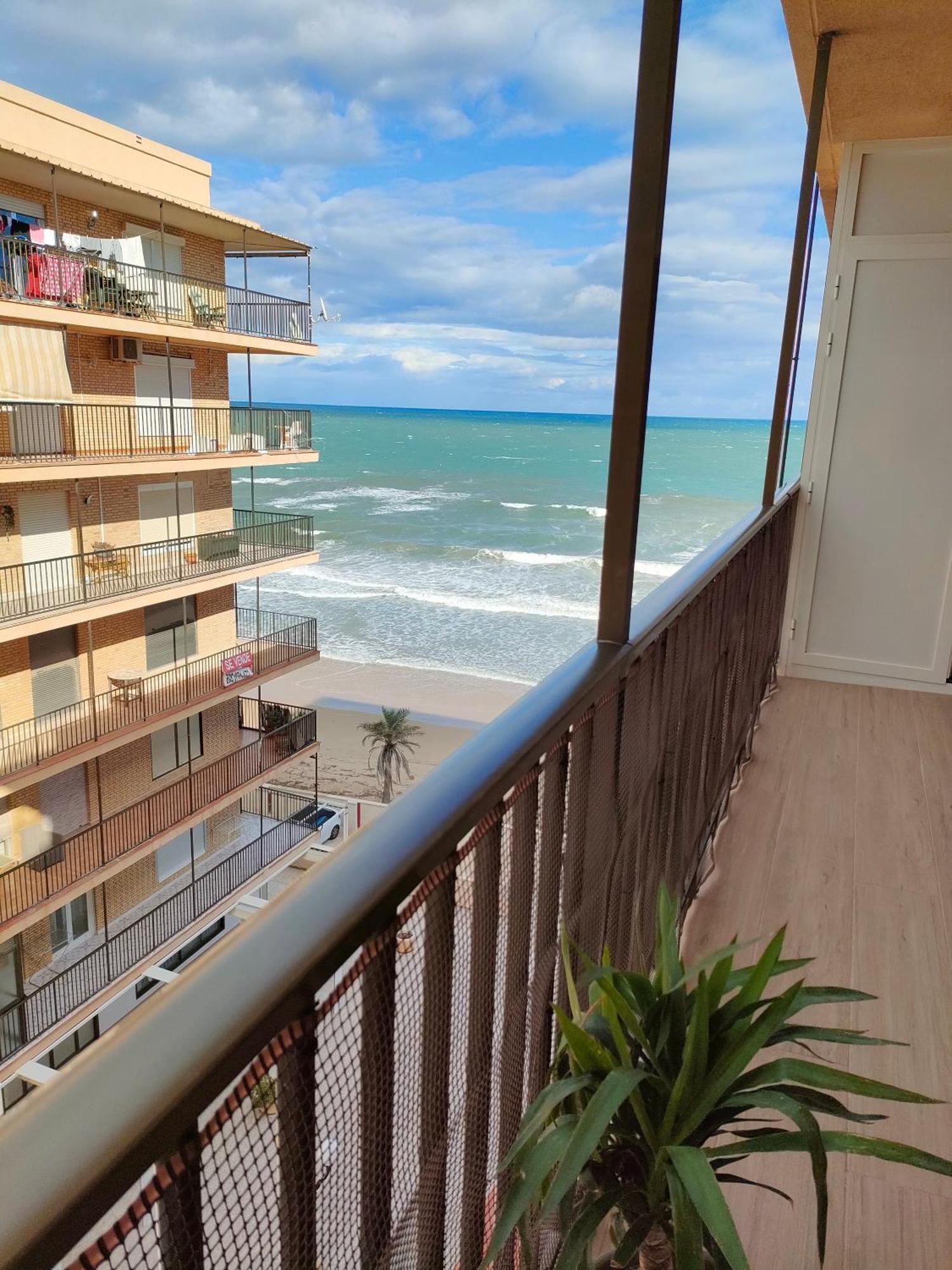 Beachfront Cozy Apartament Arenales Del Sol, Alicante מראה חיצוני תמונה